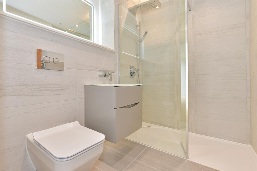 Additional image 8 of Ocean View, Fitzroy Avenue, Broadstairs, Kent