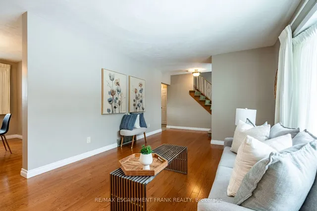 Additional image 18 of 83 Mountbatten Dr