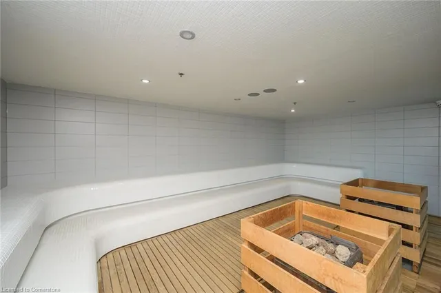 Additional image 35 of 2087 Fairview Street St Unit 1805