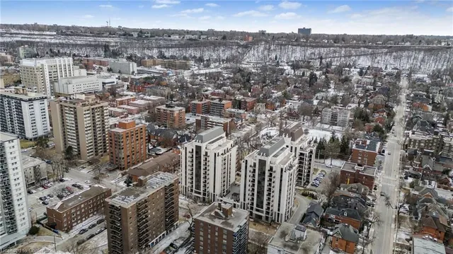 Additional image 19 of 85 Robinson St Unit 406