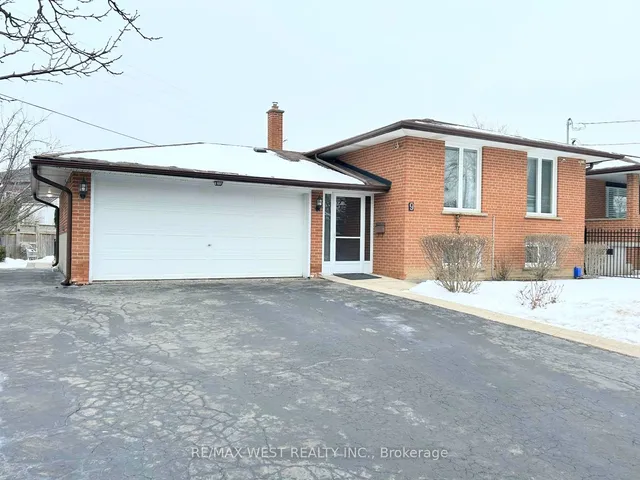 9 Sledman St