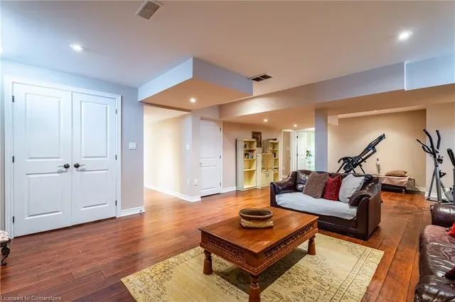 Additional image 32 of 35 Chiara Dr