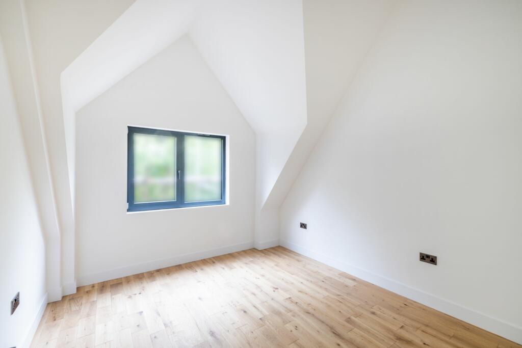 Additional image 10 of Seaton Court, Russell Hill, Purley