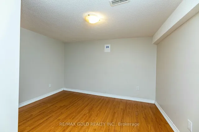 Additional image 22 of 7809 Priory Cres