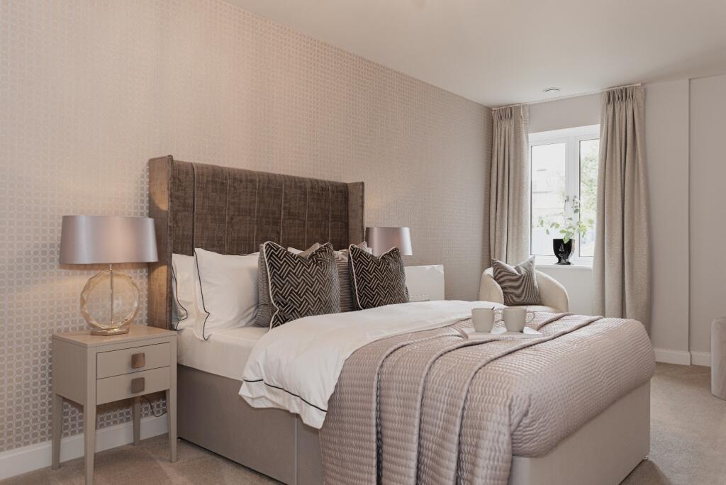 Additional image 29 of Woodcote Valley Road, Medford House, Purley