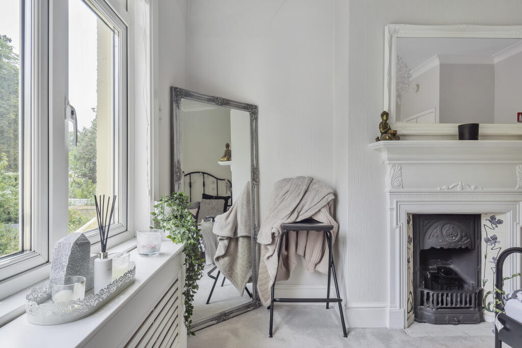 Additional image 9 of Flat 3, 5 Dale Road, Purley, CR8 2ED