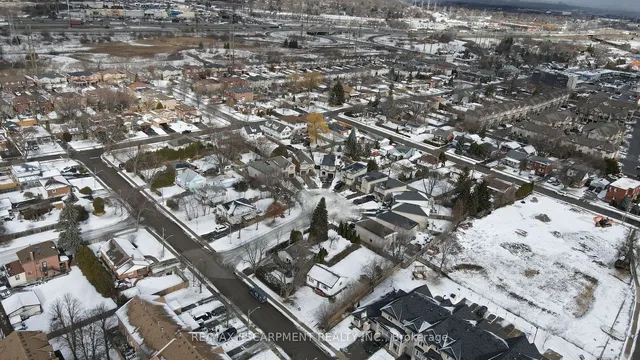 Additional image 11 of 1027 Glendor Ave