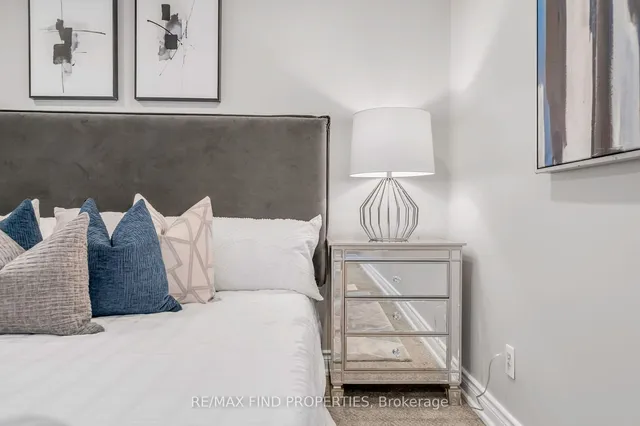 Additional image 29 of 2301 Derry Rd Unit 13