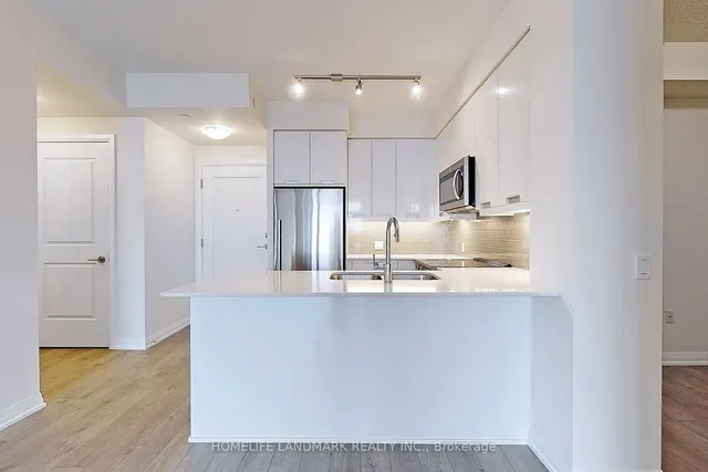 Additional image 13 of 35 Watergarden Dr Unit 1815