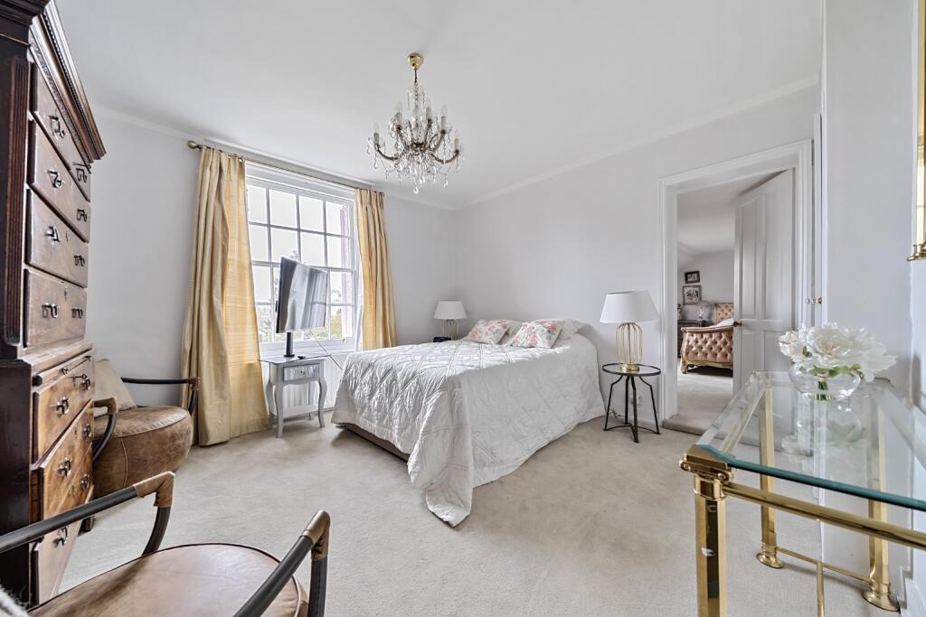 Additional image 13 of Knightrider Street, Sandwich