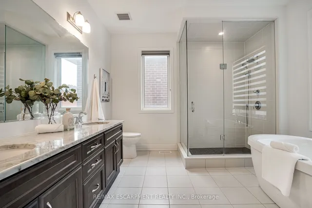 Additional image 15 of 1466 EVEREST Cres