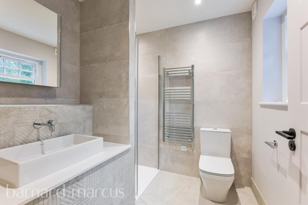 Additional image 13 of Firs Road, Kenley