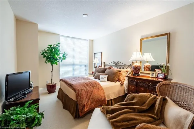 Additional image 30 of 442 Maple Ave Unit 604