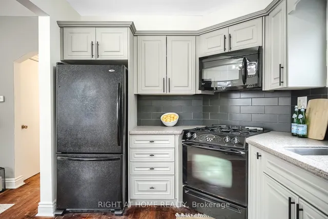 Additional image 13 of 108 King St