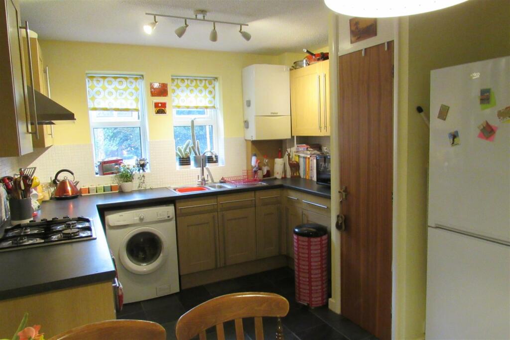 Additional image 7 of Rochester Avenue, Canterbury