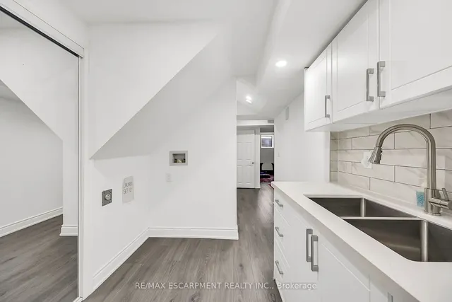 Additional image 40 of 328 Bedrock Dr