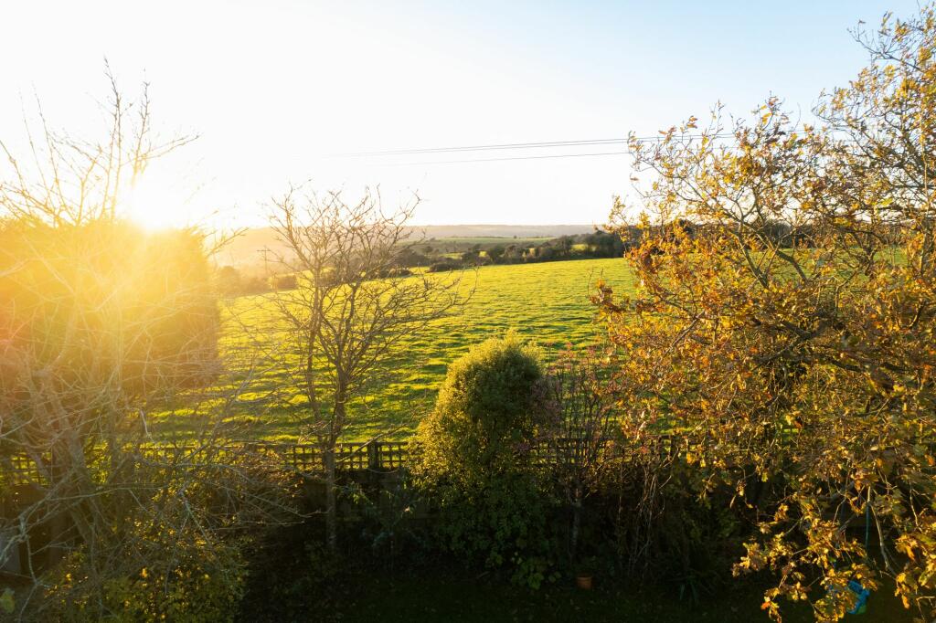 Additional image 27 of Dover Road, Guston, CT15