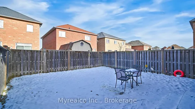 Additional image 40 of 33 Windflower Rd