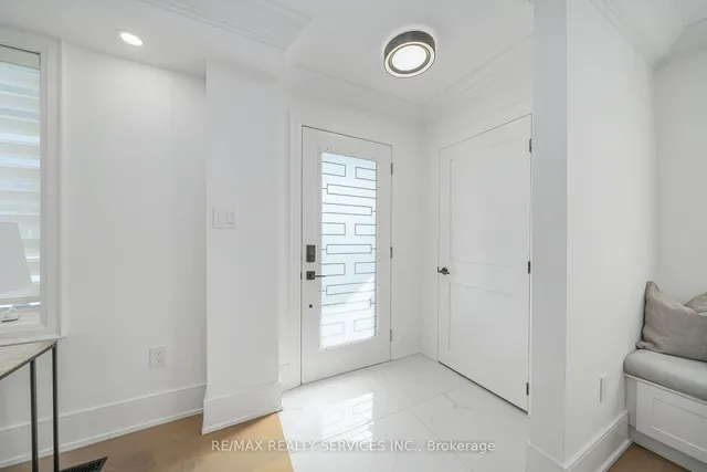 Additional image 7 of 1037 Wayne Pl