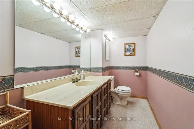 Additional image 20 of 3302 Victory Cres