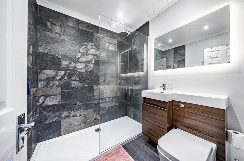 Additional image 5 of Foxley Lane, West Purley