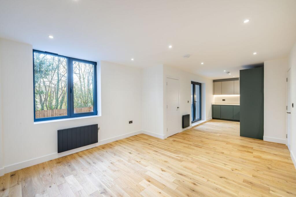 Additional image 9 of Seaton Court, Russell Hill, Purley