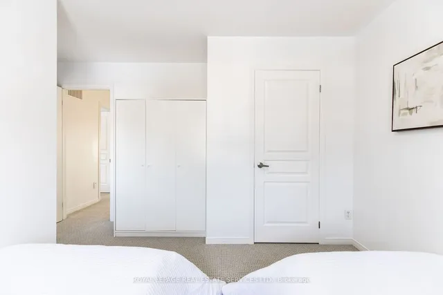 Additional image 24 of 3045 Gladeside Ave Unit 8