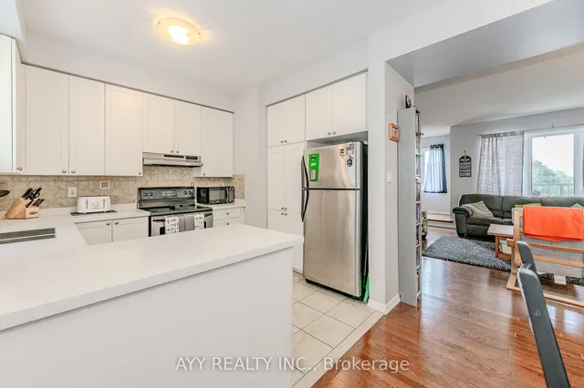 Additional image 9 of 47 Glenashton Dr Unit 4