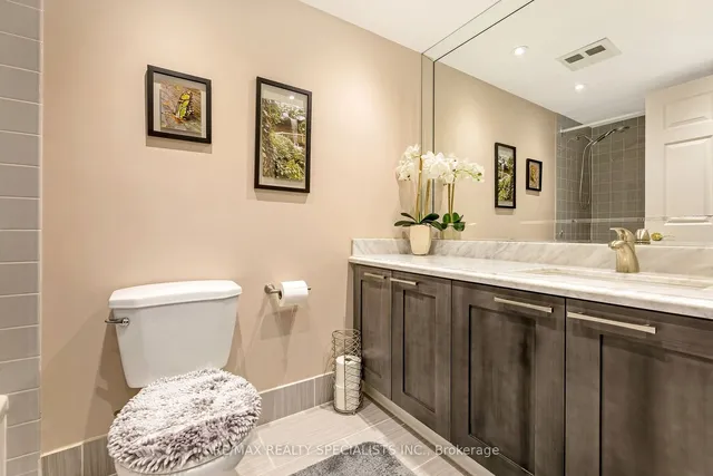 Additional image 27 of 50 Eglinton Ave Unit 501