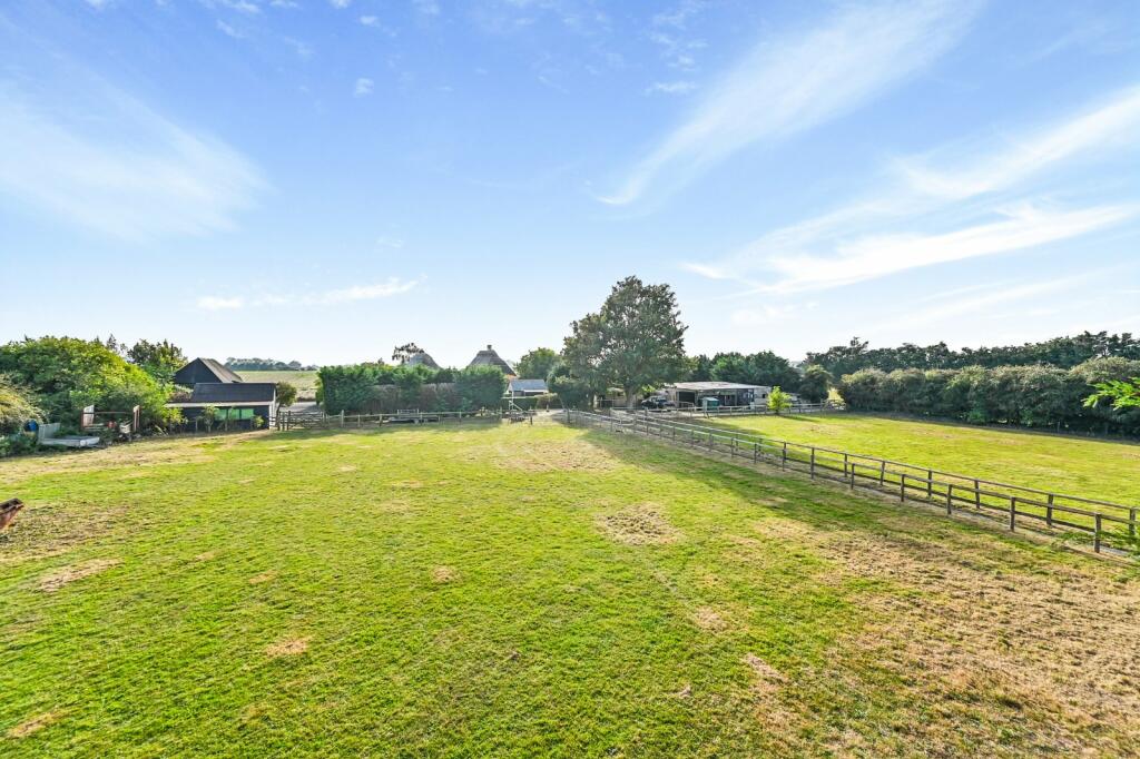 Additional image 5 of Summerfield, Woodnesborough, Sandwich, Kent, CT13