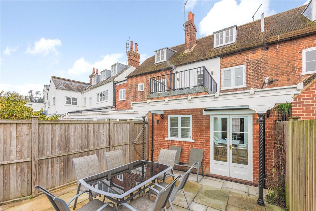 Blackfriars Street, Canterbury, Kent, CT1