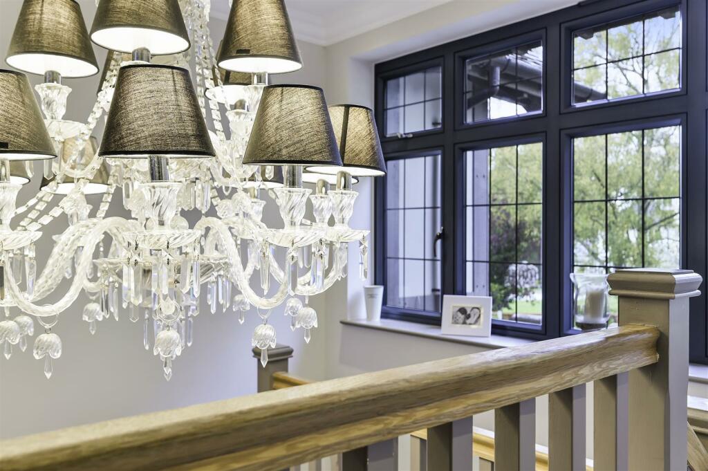 Additional image 19 of Woodcote Park Avenue, Purley