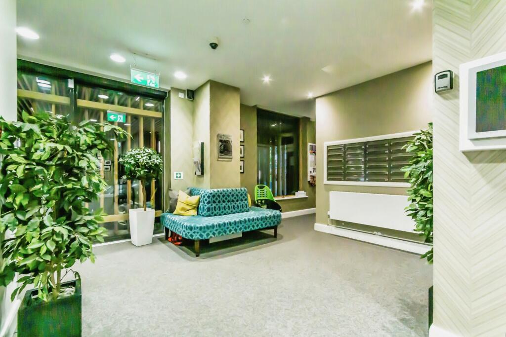 Additional image 4 of Brighton Road, Purley, Surrey, CR8