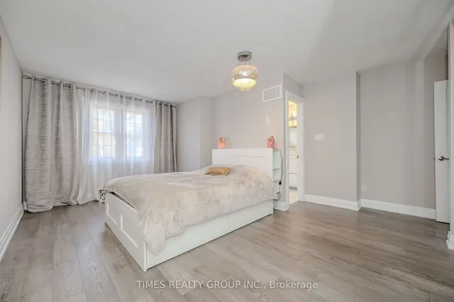 Additional image 14 of 2120 Rathburn Rd Unit 118