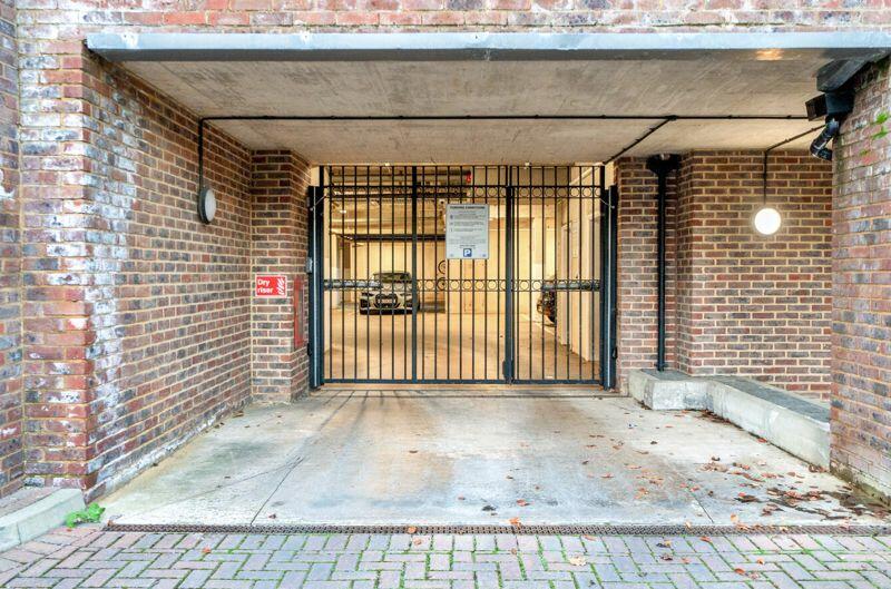 Additional image 10 of Verdun Heights, Foxley Lane, West Purley