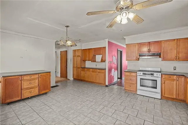 Additional image 16 of 2038 2nd Con Road West