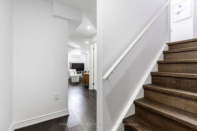 Additional image 26 of 3045 Gladeside Ave Unit 8