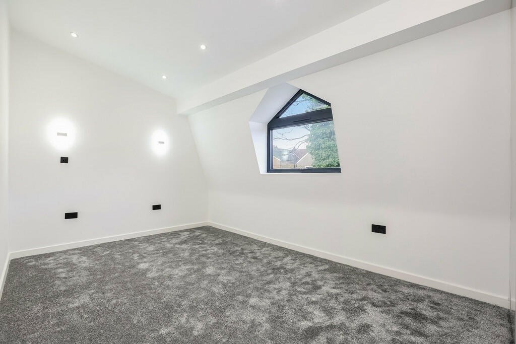 Additional image 11 of Dunheved Road North, Thornton Heath