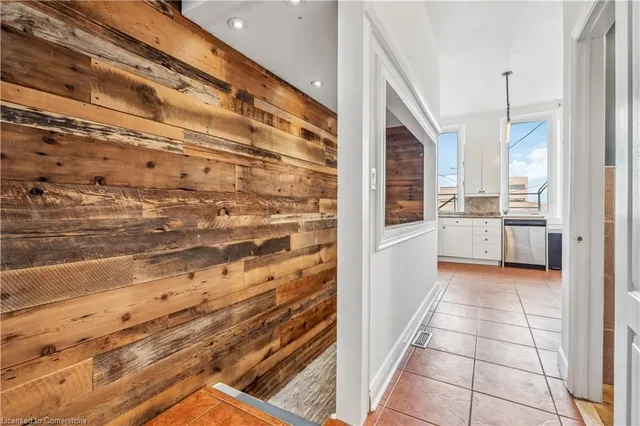 Additional image 20 of 197 King St