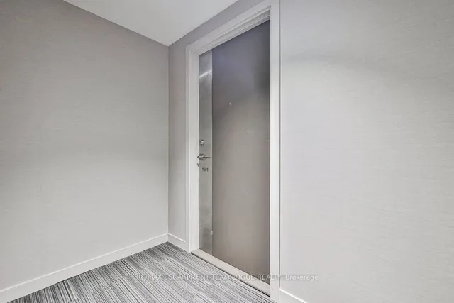 Additional image 5 of 2081 Fairview St Unit 1901