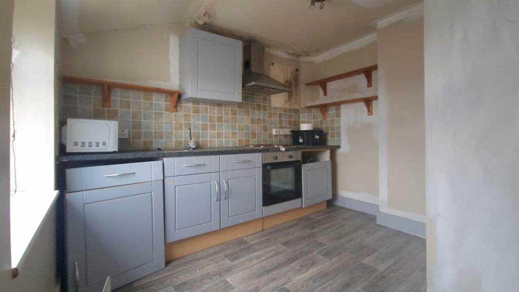 Additional image 10 of Flat 3, 76 Chatham Street, Ramsgate, Kent, CT11 7QB