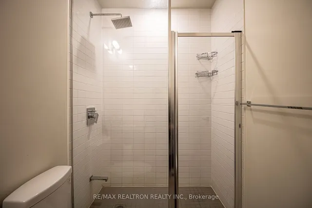 Additional image 17 of 2481 Taunton Rd Unit 209