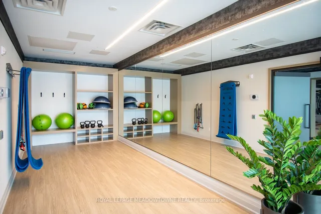 Additional image 32 of 490 Gordon Krantz Ave Unit 305