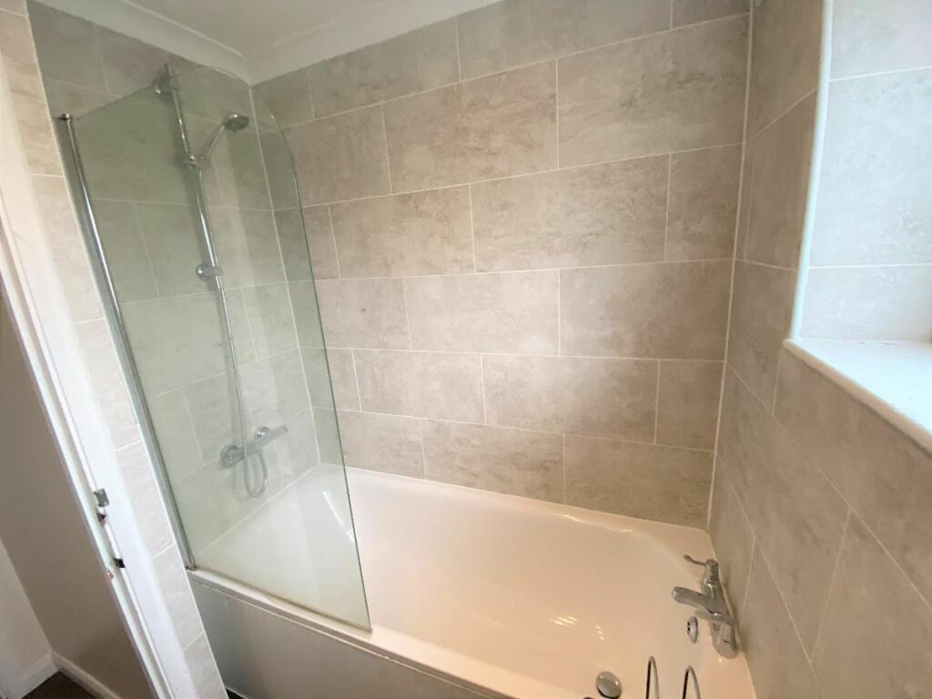 Additional image 9 of 5 Bed Student House - 50 New Ruttington Lane