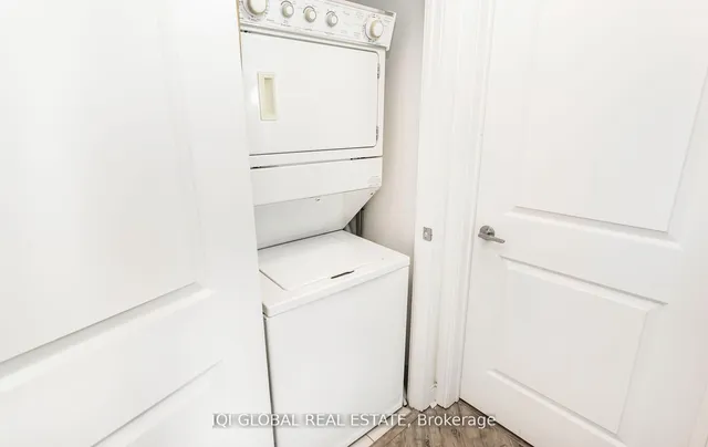 Additional image 33 of 70 Absolute Ave Unit 2410