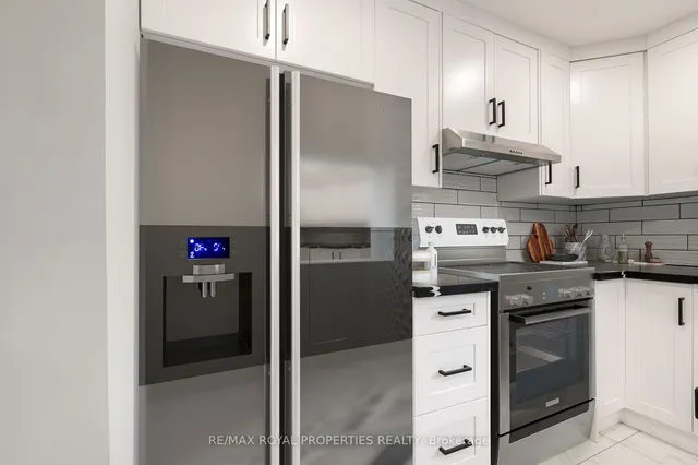 Additional image 6 of 477 Melvin Ave