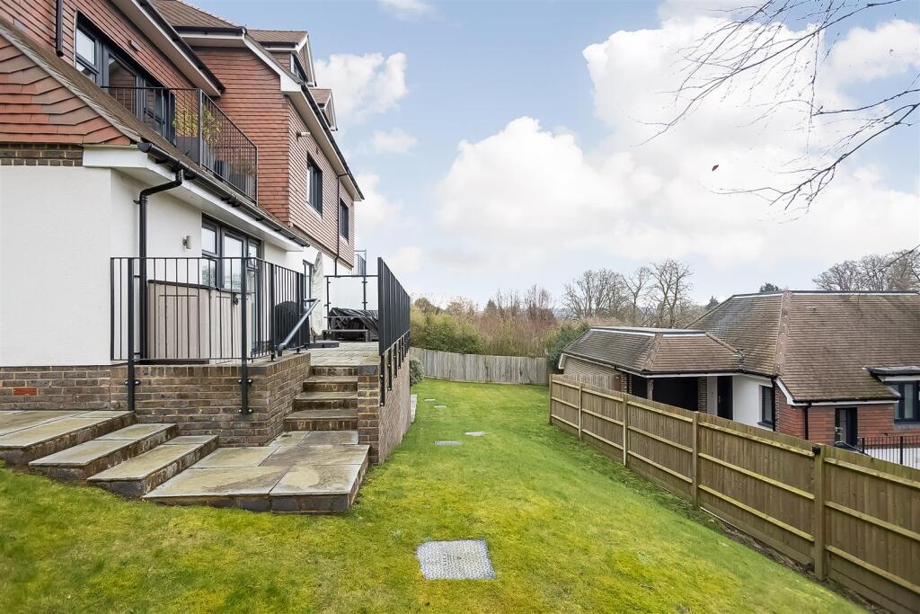 Additional image 13 of Monahan Avenue, Purley