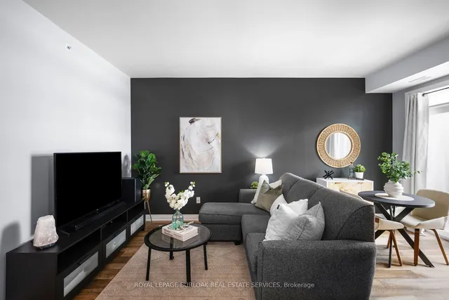 Additional image 4 of 610 Farmstead Dr Unit 602