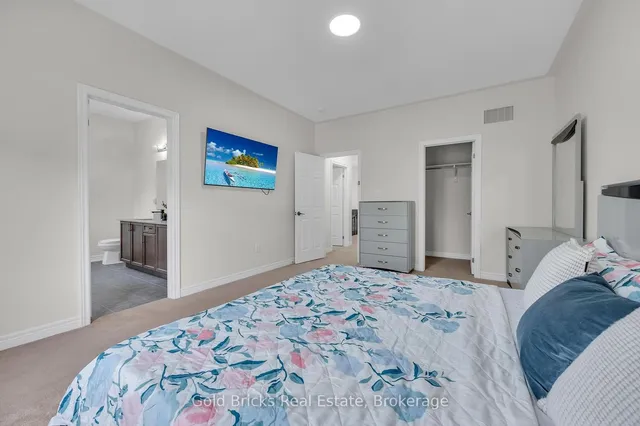 Additional image 16 of 18 Germain Circ