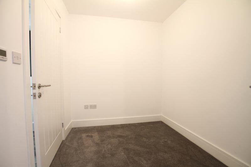 Additional image 13 of Walmer